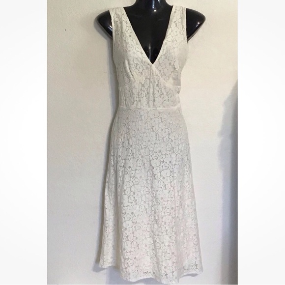 Biyaycda Dresses & Skirts - B.i.y.a.y.c.d.a. Women’s sleeveless V-neck lace dress. Size 10